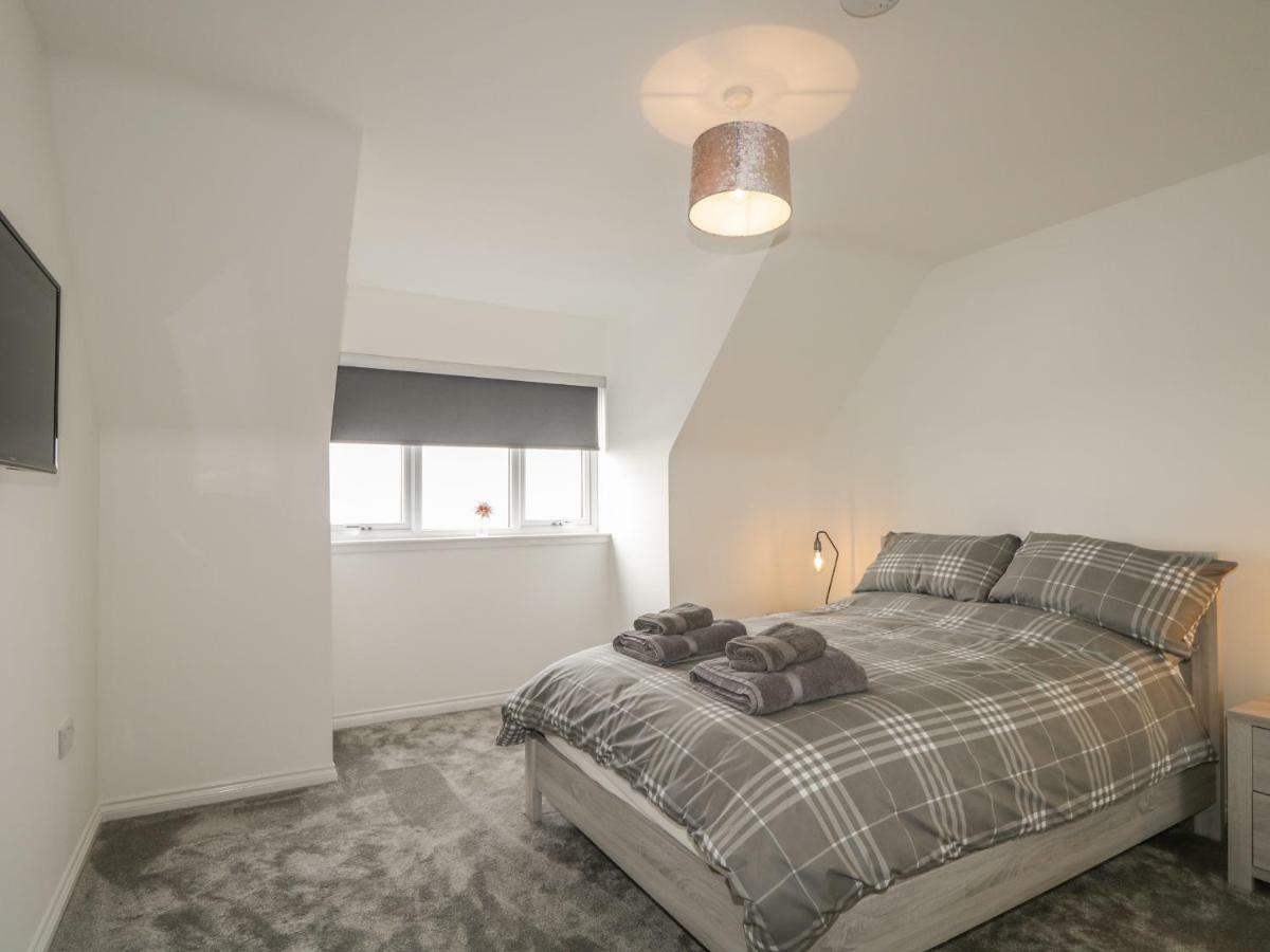 15 Waters Edge Villa Banff Bagian luar foto