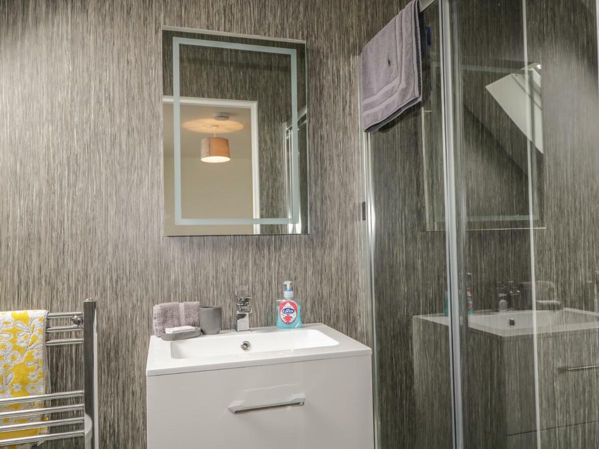 15 Waters Edge Villa Banff Bagian luar foto