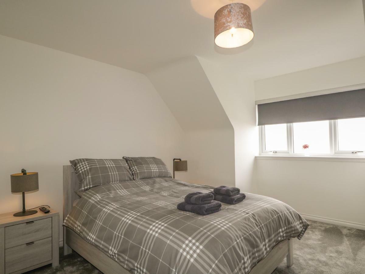 15 Waters Edge Villa Banff Bagian luar foto