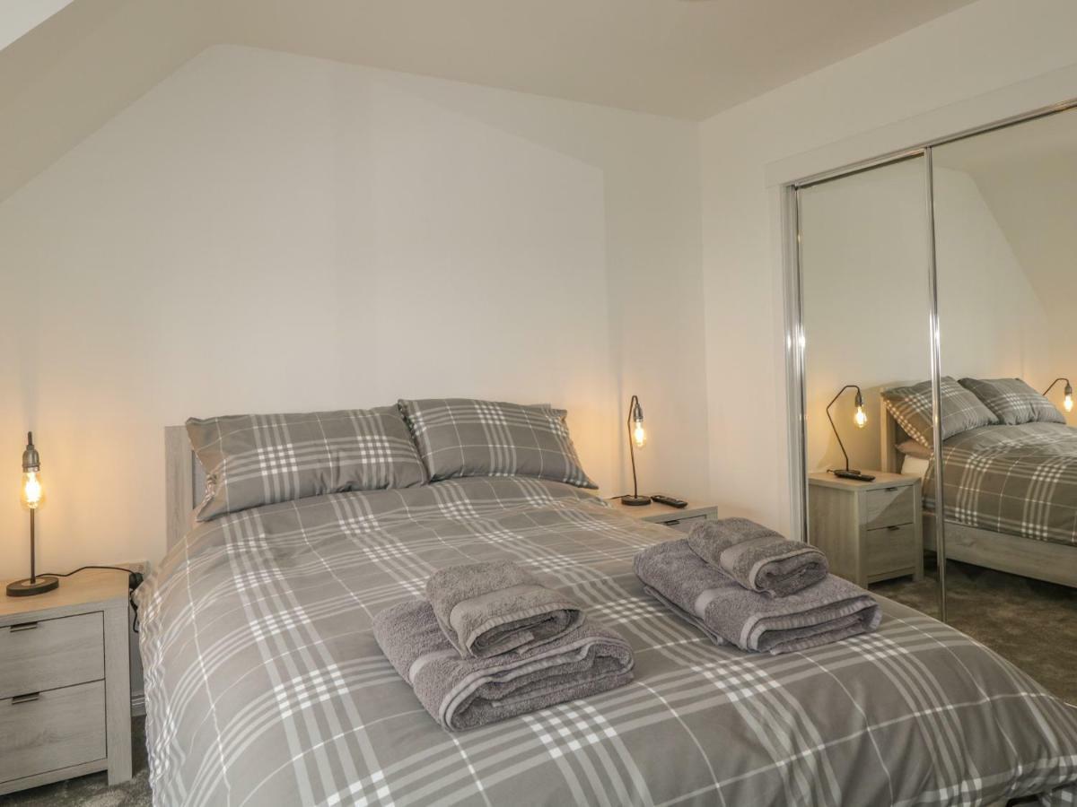 15 Waters Edge Villa Banff Bagian luar foto